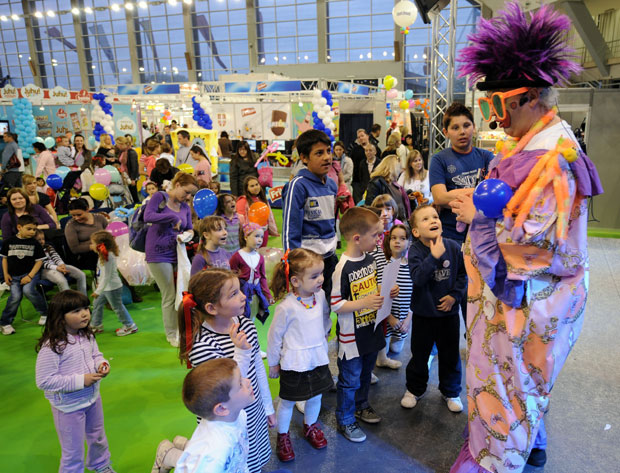 Листа чекања са 10.000 деце!